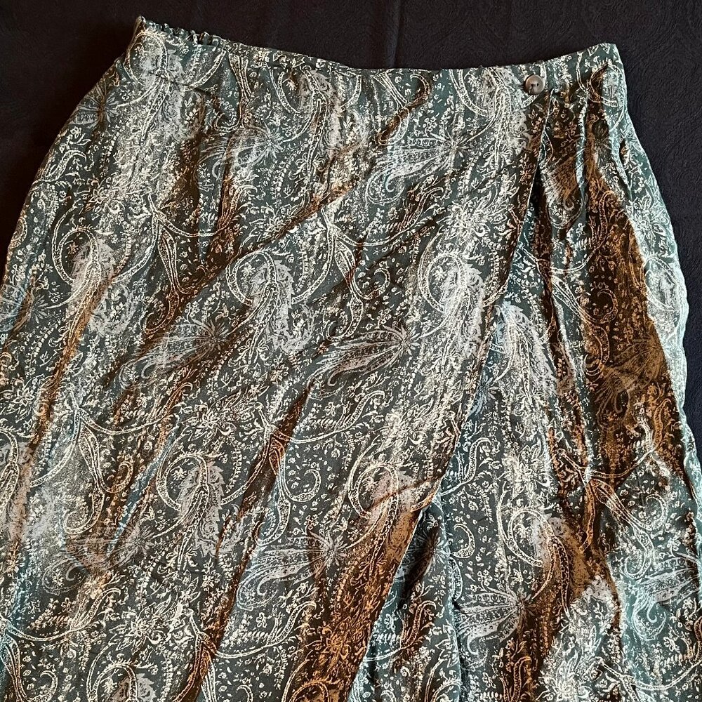 Napa Studio Green Paisley Faux wrap  skirt - (midi 12, maxi 12P)